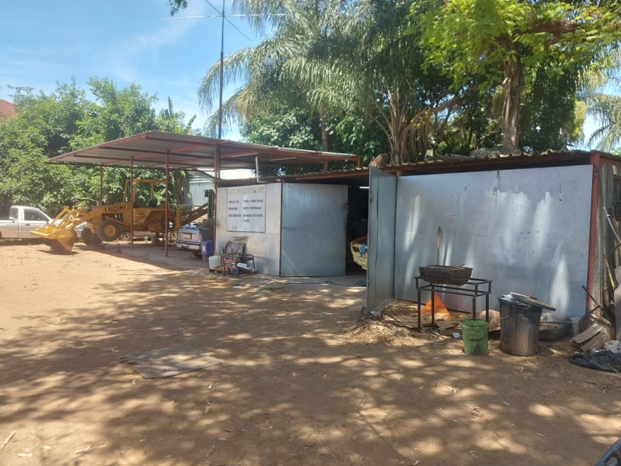 3 Bedroom Property for Sale in Oos Einde North West